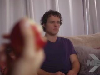 Missax - yatakhane flört video ile kardeş ii - lana rhoades [720p]